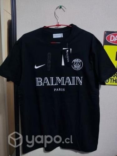 Poleras PSG colaboracion BALMAIN