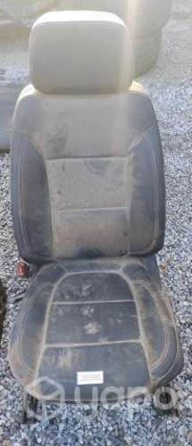 Par Asientos Cuero Delant Chevrolet Silverado 2021