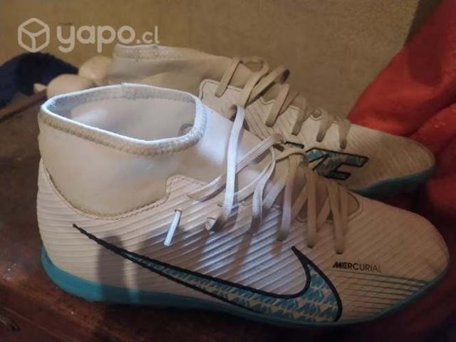Zapatillas beibifutbol Nike mercurial 40 y medio