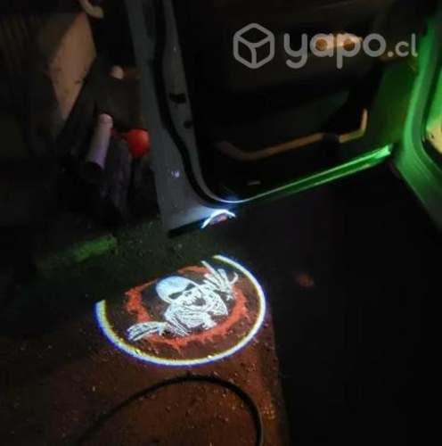 Proyector para puerta de auto