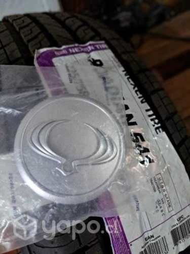 1 llanta Ssang Yong 1 neumático nexen