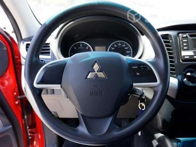 Mitsubishi l200 2019