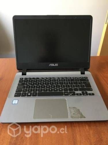 Notebook Asus X407U en desarme