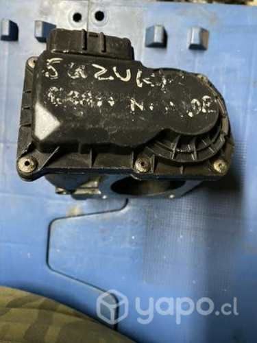 Cuerpo de aceleración Suzuki Gran Nomade