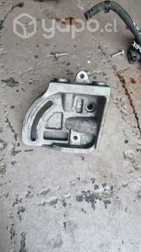 Soporte de Bomba de direccion chevrolet spark gt