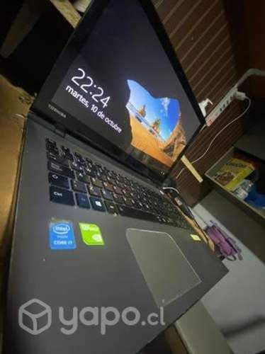 Lapto toshiba táctil core i7 , Windows 10