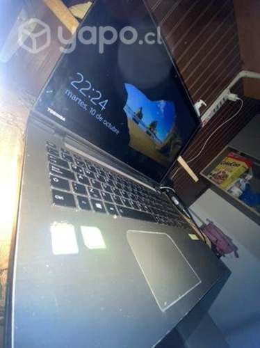 Lapto toshiba táctil core i7 , Windows 10