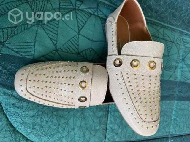 Box lote de ropa y accesorios