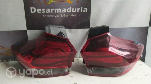 Foco trasero tracker 2021 a 2023 1.5