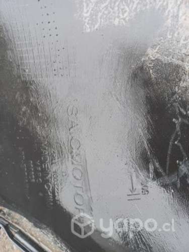 Parachoque NUEVO ORIGINAL MG sin uso