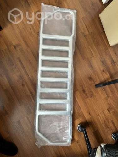 Máscara parrilla jeep Cherokee - Liberty KK