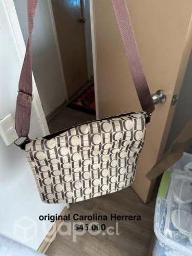 Cartera Carolina Herrera mas bolso de regalo