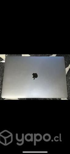 MacBook Pro 16'
