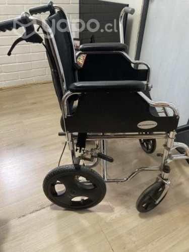 Silla de ruedas geriátrica