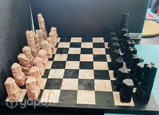 Ajedrez hecho a mano