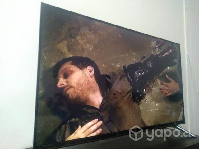 Televisor Hyundai 43'' 4K Ultra HDR