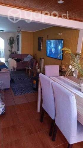 Casa en Diagonal Travesía con Travesía