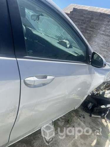 Puerta Toyota Corolla 2017
