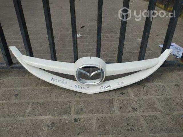 Máscara Mazda 3 2.0 2004