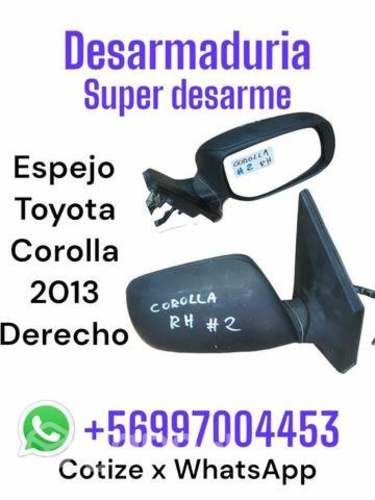 Espejo derecho Toyota Corolla 2013