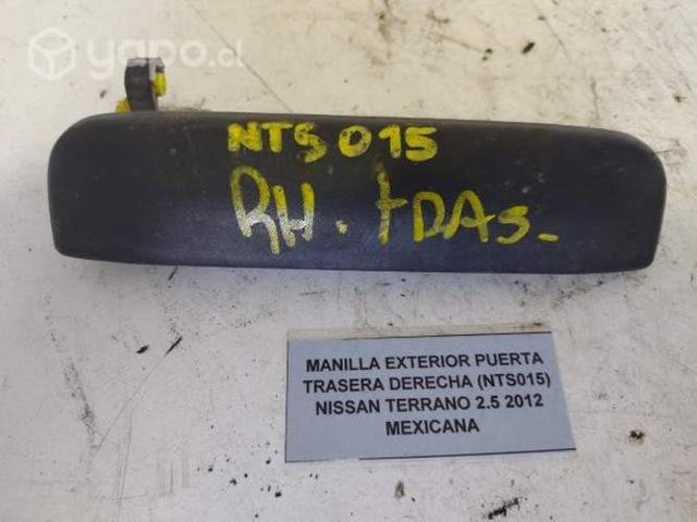 Manilla Ext Tras Der (015) Nissan Terrano 2012 Mex