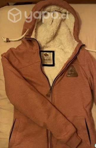 Poleron chiporro marca buffalo talla m