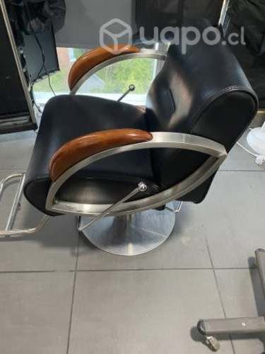 Silla de corte marca Ricco