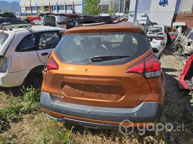 Portalon nissan kicks 2019