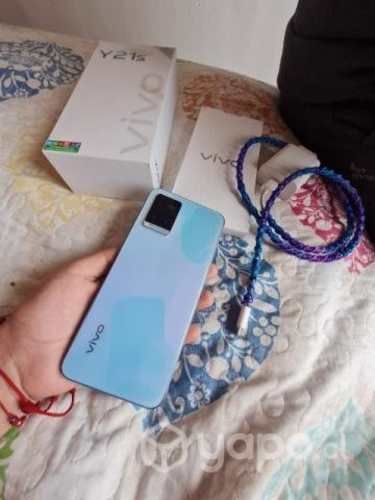 Teléfono vivo y21s