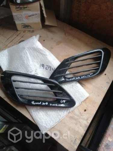 Regilla parachoque Peugeot 308