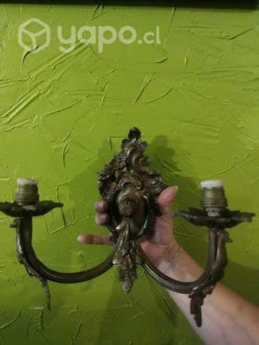 Candelabro de bronce masiso