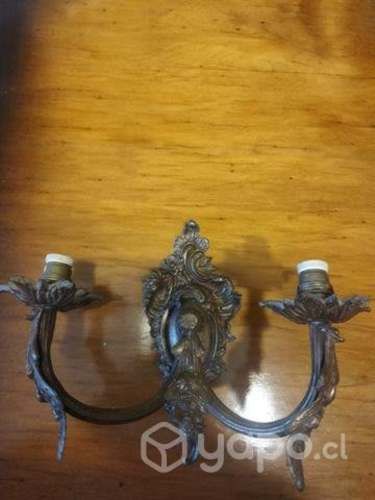 Candelabro de bronce masiso