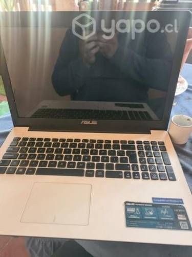 Notebook ASUS MODELO X5553M COLOR BLANCO