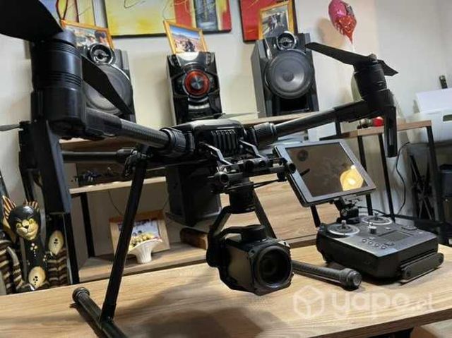 Dron DJI MATRICE 200 ,z30 , CENDENCE y CRISTALSKY
