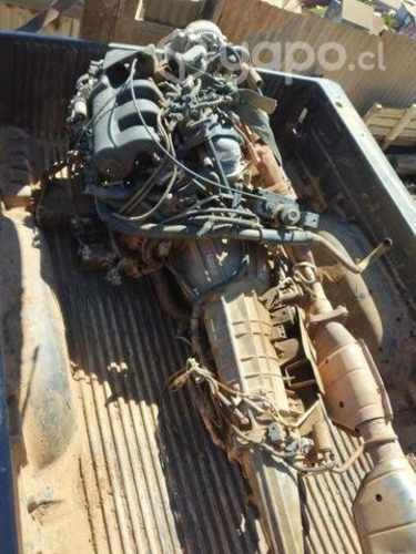 Motor con sus papeles