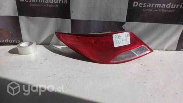 Foco trasero RB 2015 a 2019 LH 1.4