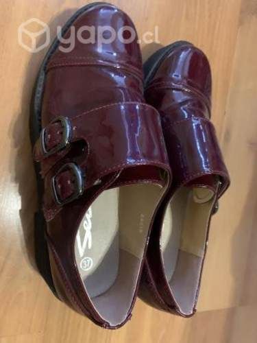 Lindos Zapatos de charol