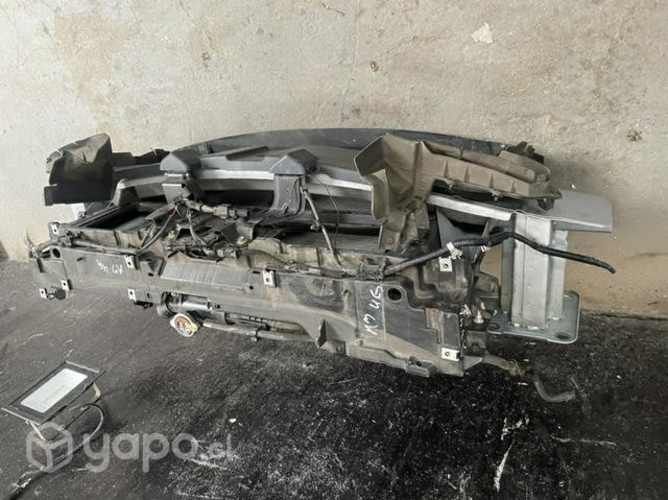 Frontal mazda 3 2023