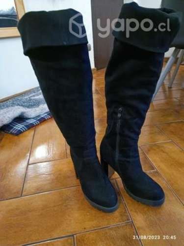 Lindas Botas con poco Uso talla 39