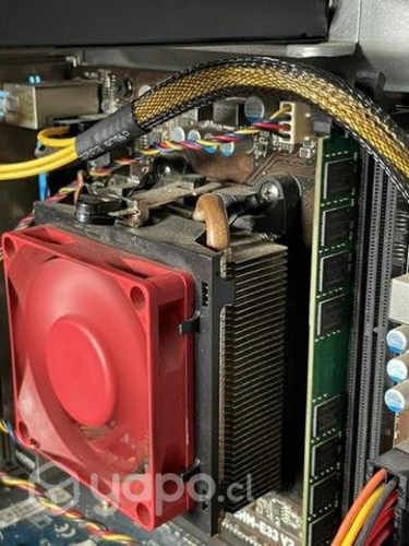 Computador de escritorio pc gama media-baja