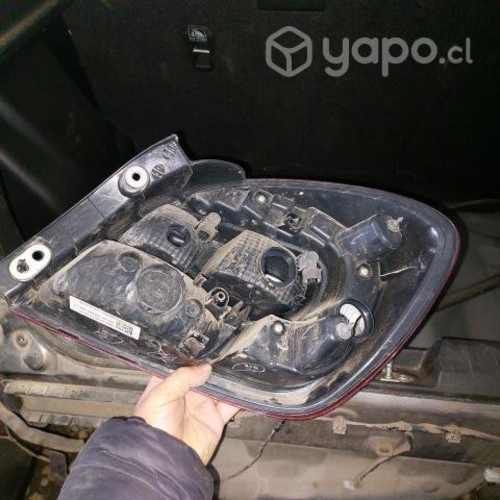 Foco trasero suzuki baleno 2021