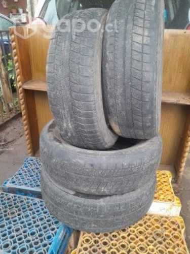 Juego de neumáticos (4) 175/65 R14