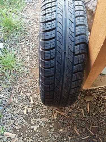 Neumático (1). sólo