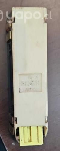 Botonera alzavidrio trasera LH Mitsubishi L200