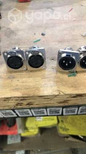 Conectores xlr speakon