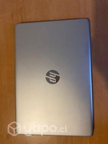 Notebook HP 15-ef1015la AMD Ryzen 3 4300U 4GB RAM