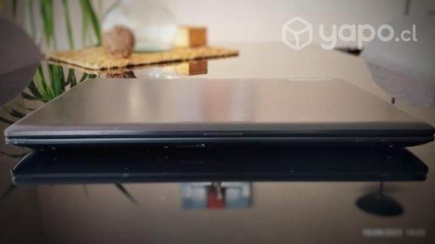 Notebook Toshiba Satellite C55