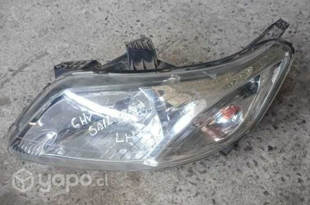 Optico izquierdo chevrolet sail 12/17