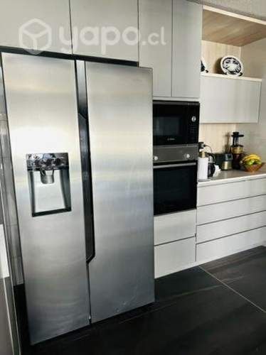 Side by Side Hisense No Frost 535 lt RC-70WS