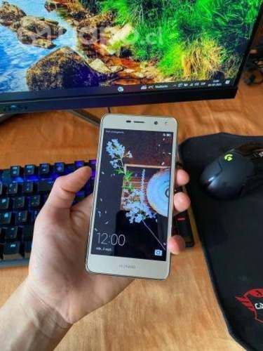 Celular Huawei Now